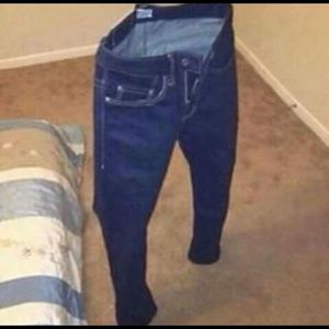 Meet your Posher, Armando